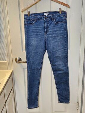Jessica Simpson High Rise Skinny Jeans Medium Wash Blue Size 10